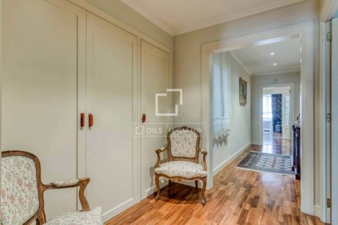 Купить квартиру в Барселона, Испания с 5 спален, 207м², № 8606 - фото 7