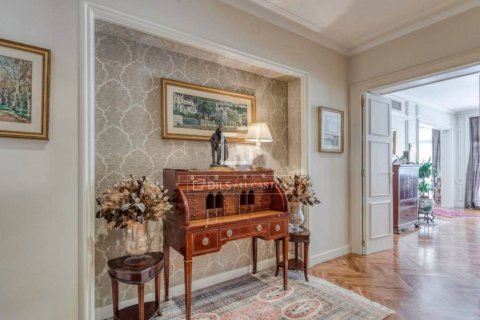 Купить квартиру в Барселона, Испания с 5 спален, 207м², № 8606 - фото 5