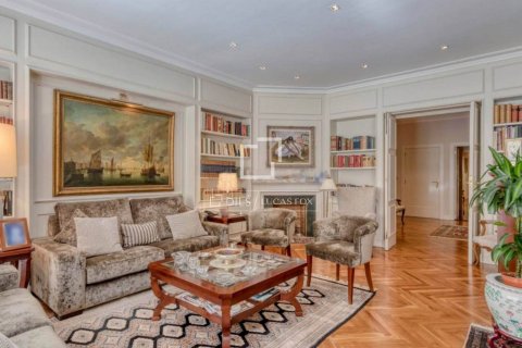 Купить квартиру в Барселона, Испания с 5 спален, 207м², № 8606 - фото 20