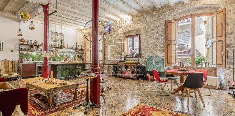 Apartamento de 2 dormitorios en venta en Barcelona, Cataluña, Spain № 8602