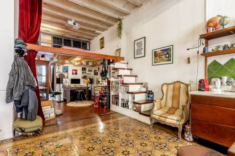Apartamento de 2 dormitorios en venta en Barcelona, Cataluña, Spain № 8602 - foto 10