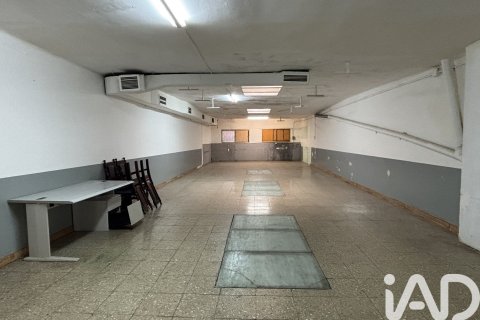 261 sq.m. commercial property for rent in Barcelona, Catalonia, Spain № 7581 - photo 3