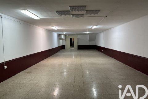 261 sq.m. commercial property for rent in Barcelona, Catalonia, Spain № 7581 - photo 8