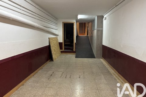 261 sq.m. commercial property for rent in Barcelona, Catalonia, Spain № 7581 - photo 9