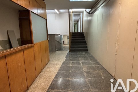 261 sq.m. commercial property for rent in Barcelona, Catalonia, Spain № 7581 - photo 15