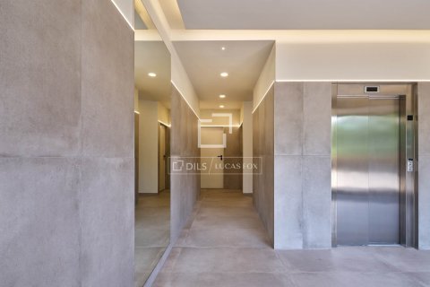 Купить квартиру в Барселона, Испания с 2 спальни, 72м², № 8886 - фото 21