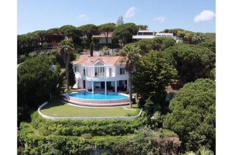 Сasa de 4 dormitorios en venta en Lloret de Mar, Gerona, Cataluña, Spain № 1359