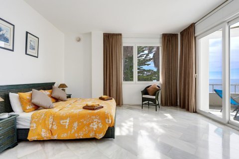 Сasa de 4 dormitorios en venta en Lloret de Mar, Gerona, Cataluña, Spain № 1359 - foto 5