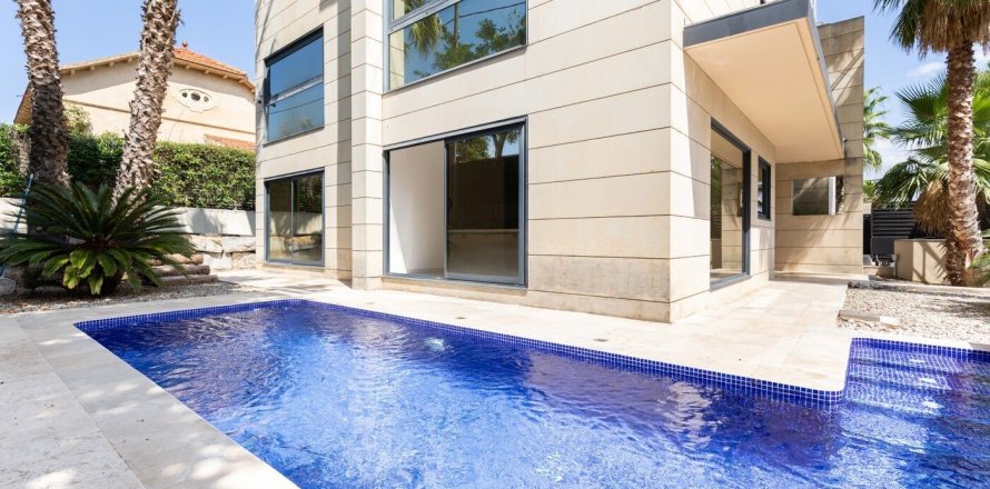4 bedrooms house for sale in Sant Cugat Del Valles, Barcelona, Catalonia, Spain № 1360