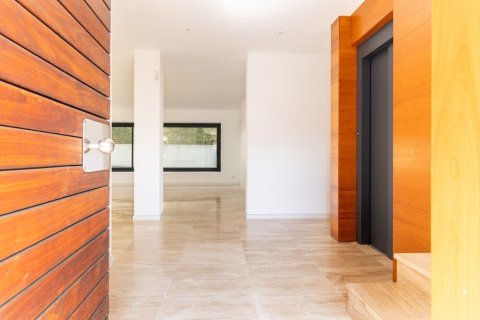 4 bedrooms house for sale in Sant Cugat Del Valles, Barcelona, Catalonia, Spain № 1360 - photo 12