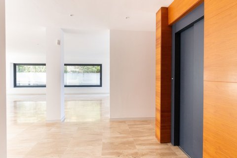 4 bedrooms house for sale in Sant Cugat Del Valles, Barcelona, Catalonia, Spain № 1360 - photo 13