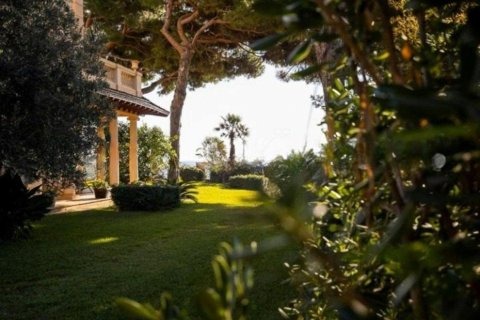 Сasa de 9 dormitorios en venta en Sant Vicenc De Montalt, Barcelona, Cataluña, Spain № 1354 - foto 22