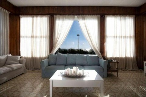 Сasa de 9 dormitorios en venta en Sant Vicenc De Montalt, Barcelona, Cataluña, Spain № 1354 - foto 9