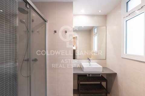 Купить квартиру в Барселона, Испания с 3 спальни, 138м², № 7915 - фото 12