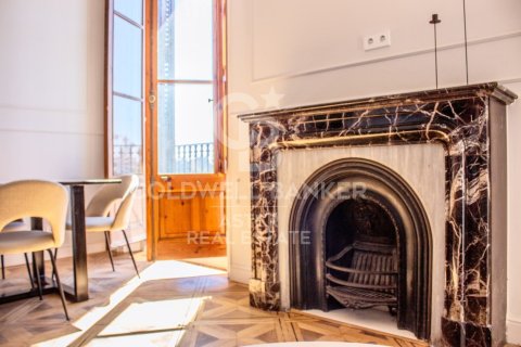 Купить триплекс в Барселона, Испания с 2 спальни, 89м², № 7917 - фото 19