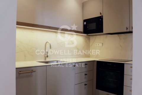 Купить триплекс в Барселона, Испания с 2 спальни, 89м², № 7917 - фото 15