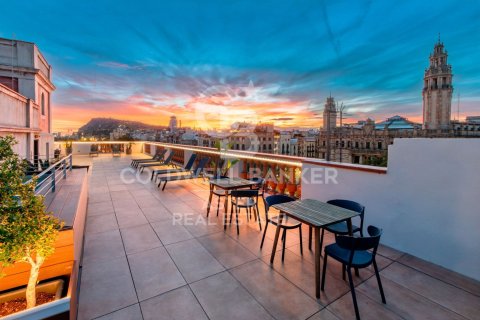 Купить триплекс в Барселона, Испания с 1 спальня, 69м², № 7916 - фото 5