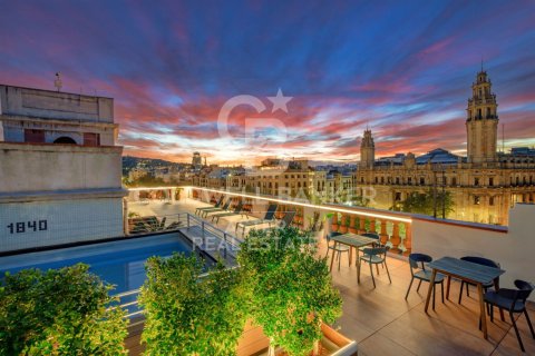 Купить триплекс в Барселона, Испания с 2 спальни, 92м², № 7919 - фото 6
