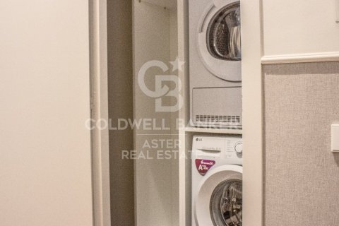 Купить триплекс в Барселона, Испания с 2 спальни, 92м², № 7919 - фото 10