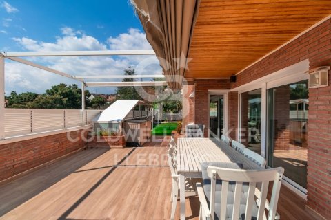 6 bedrooms house for sale in Sant Just Desvern, Barcelona, Catalonia, Spain № 7921 - photo 14