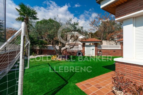 6 bedrooms house for sale in Sant Just Desvern, Barcelona, Catalonia, Spain № 7921 - photo 13