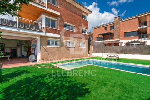 6 bedrooms house for sale in Sant Just Desvern, Barcelona, Catalonia, Spain № 7921 - photo 11