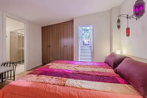 Apartamento de 1 dormitorio en venta en Barcelona, Cataluña, Spain № 1739 - foto 17