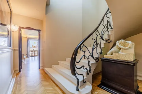 Apartamento de 4 dormitorios en venta en Barcelona, Cataluña, Spain № 1745 - foto 24