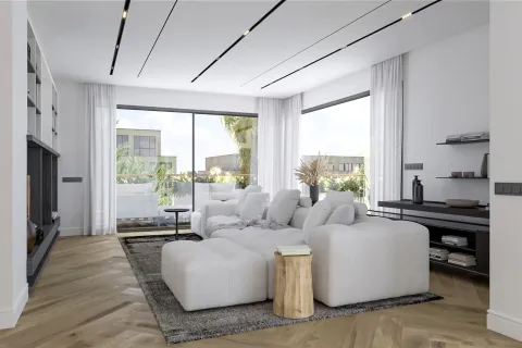 Apartamento de 4 dormitorios en venta en Barcelona, Cataluña, Spain № 1743 - foto 2