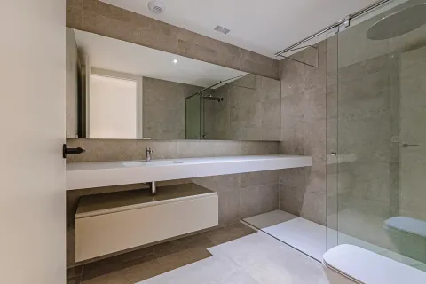 5 bedrooms apartment for sale in Barcelona, Catalonia, Spain № 1742 - photo 22