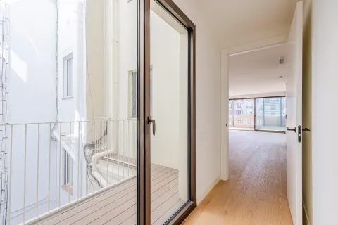 5 bedrooms apartment for sale in Barcelona, Catalonia, Spain № 1742 - photo 12