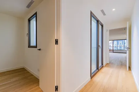 5 bedrooms apartment for sale in Barcelona, Catalonia, Spain № 1742 - photo 19