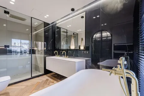 Apartamento de 3 dormitorios en venta en Barcelona, Cataluña, Spain № 1741 - foto 14