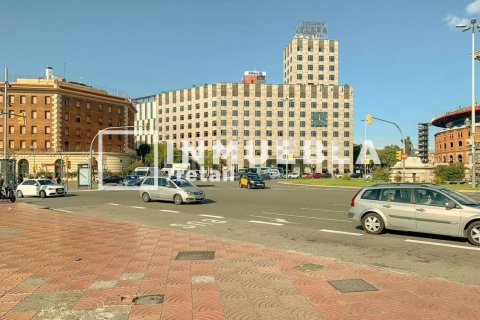 Propiedad comercial de 1500 m² en venta en Eixample, Barcelona, Cataluña, Spain № 1915 - foto 19