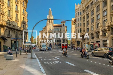 Propiedad comercial de 1500 m² en venta en Eixample, Barcelona, Cataluña, Spain № 1915 - foto 28