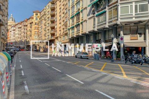 Propiedad comercial de 380 m² en venta en Barcelona, Cataluña, Spain № 1916 - foto 13