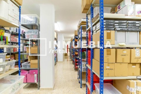 Propiedad comercial de 380 m² en venta en Barcelona, Cataluña, Spain № 1916 - foto 24
