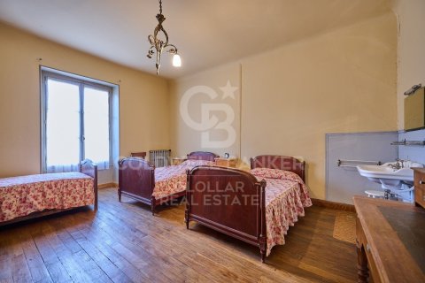 Сasa de 9 dormitorios en venta en Cataluña, Spain № 5867 - foto 29