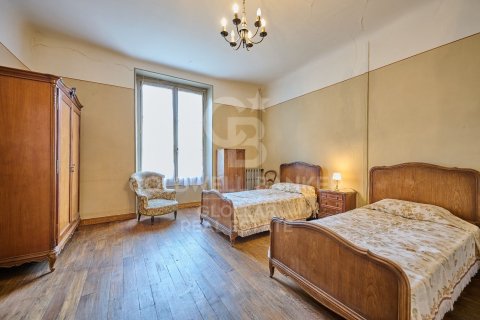 Сasa de 9 dormitorios en venta en Cataluña, Spain № 5867 - foto 28