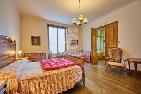 Сasa de 9 dormitorios en venta en Cataluña, Spain № 5867 - foto 23