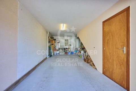 Сasa de 3 dormitorios en venta en Cataluña, Spain № 5862 - foto 28