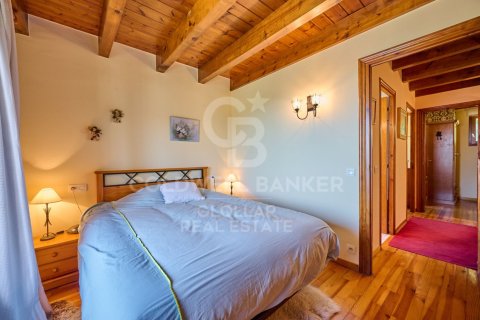 Сasa de 3 dormitorios en venta en Cataluña, Spain № 5862 - foto 22