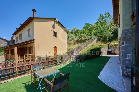 Сasa de 3 dormitorios en venta en Cataluña, Spain № 5862 - foto 4