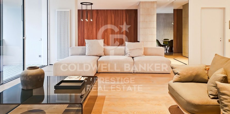 Apartamento de 5 dormitorios en venta en Barcelona, Cataluña, Spain № 5863