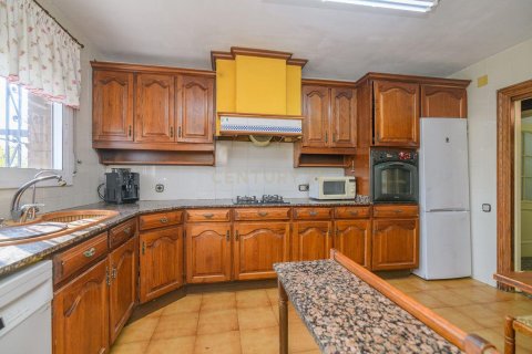 5 bedrooms house for sale in Sant Vicenc Dels Horts, Barcelona, Catalonia, Spain № 9051 - photo 14