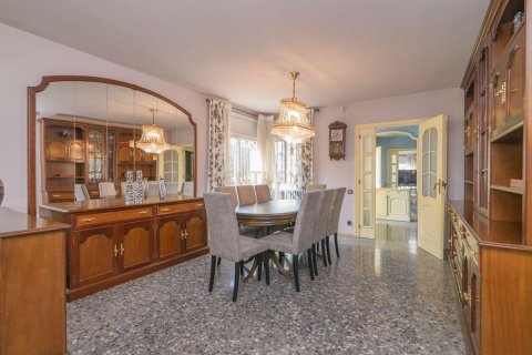 5 bedrooms house for sale in Sant Vicenc Dels Horts, Barcelona, Catalonia, Spain № 9051 - photo 4