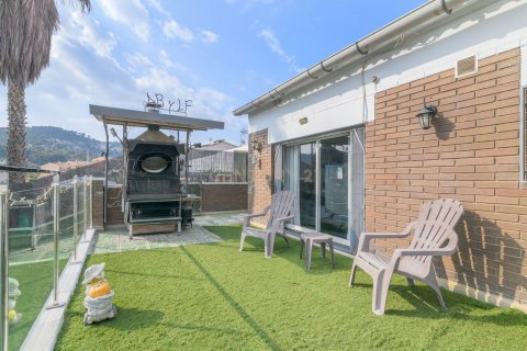 5 bedrooms house for sale in Sant Vicenc Dels Horts, Barcelona, Catalonia, Spain № 9051 - photo 8