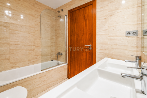 2 bedrooms apartment for sale in Barcelona, Catalonia, Spain № 9049 - photo 19