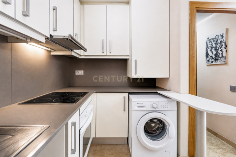 2 bedrooms apartment for sale in Barcelona, Catalonia, Spain № 9049 - photo 13