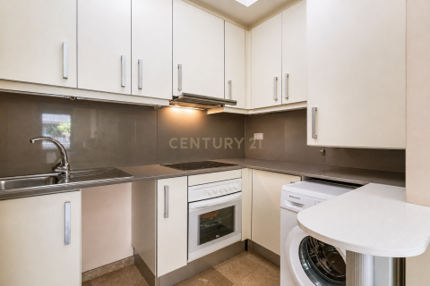2 bedrooms apartment for sale in Barcelona, Catalonia, Spain № 9049 - photo 12